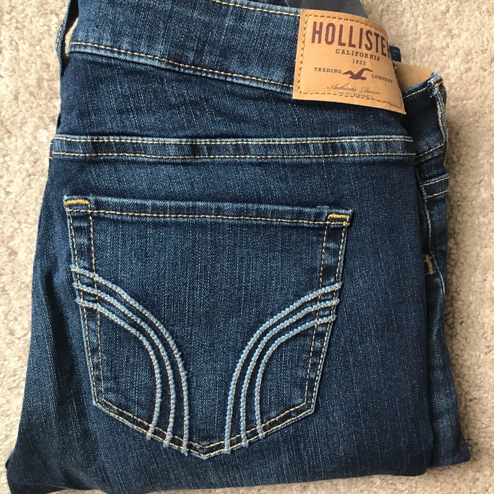 NEW Hollister Women’s Jeans